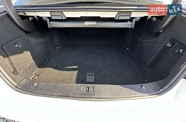 Седан Mercedes-Benz E-Class 2014 в 