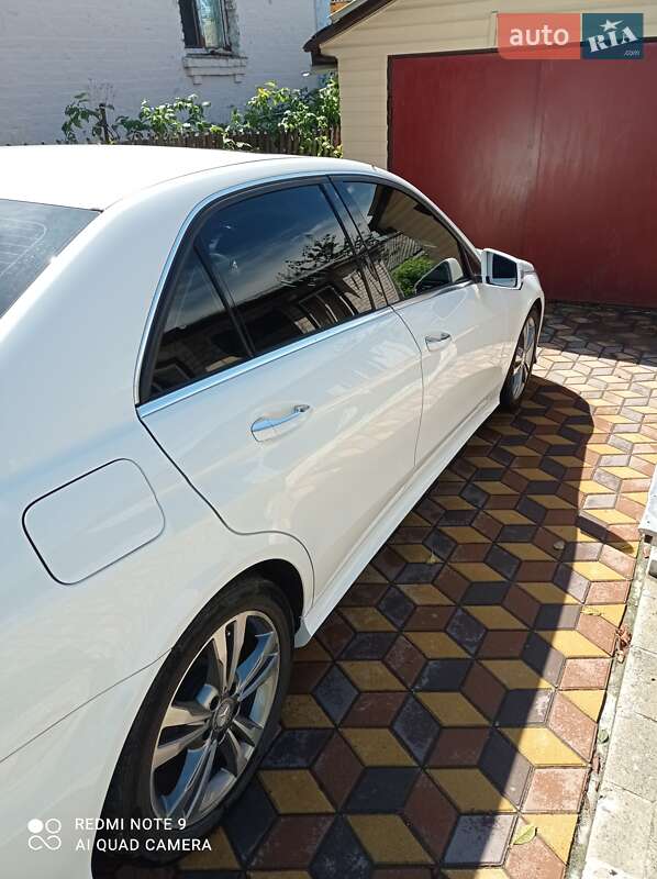 Седан Mercedes-Benz E-Class 2015 в Умани