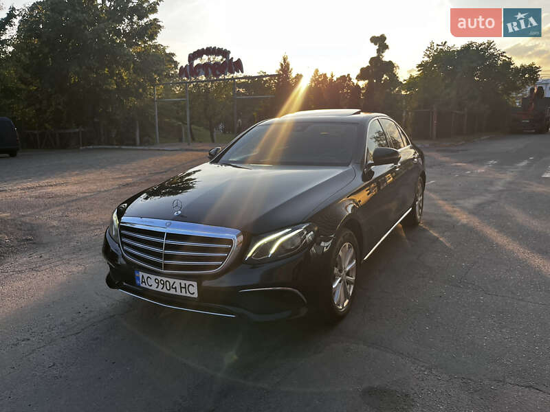 Седан Mercedes-Benz E-Class 2016 в Луцьку