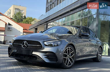 Седан Mercedes-Benz E-Class 2023 в 