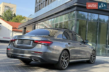 Седан Mercedes-Benz E-Class 2023 в 