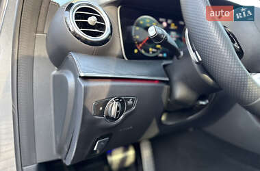 Седан Mercedes-Benz E-Class 2023 в 
