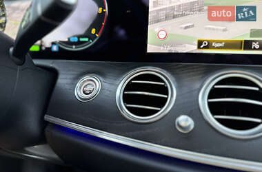 Седан Mercedes-Benz E-Class 2023 в 