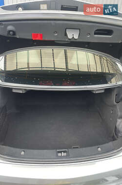 Купе Mercedes-Benz E-Class 2013 в 