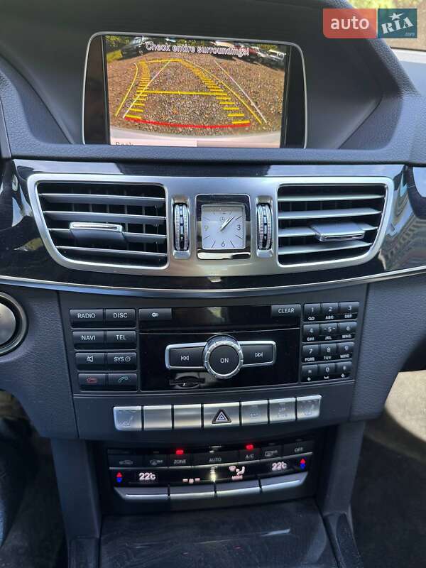 Седан Mercedes-Benz E-Class 2014 в Киеве