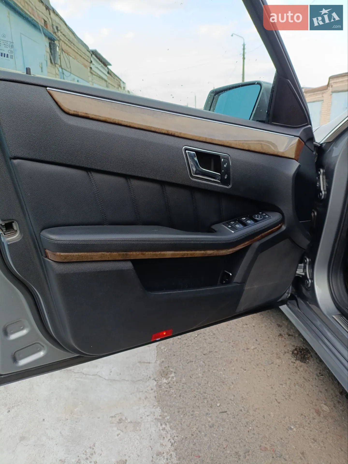 2011 Mercedes-Benz E-klasse - мініатюра 19