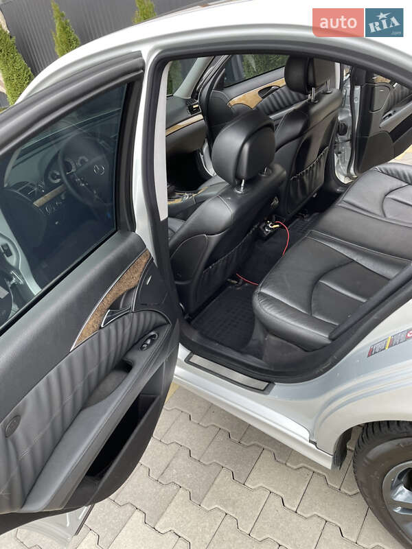 Седан Mercedes-Benz E-Class 2006 в Виноградове