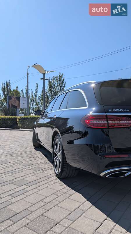 Универсал Mercedes-Benz E-Class 2020 в Днепре