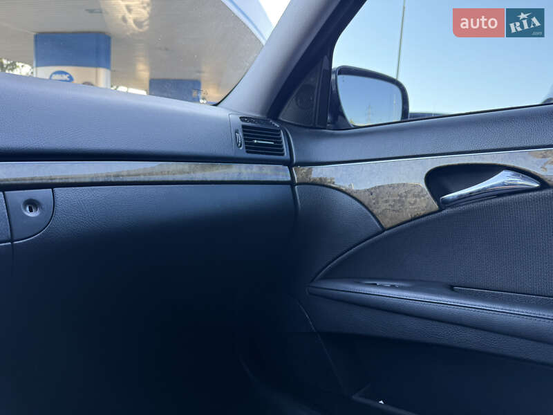 Седан Mercedes-Benz E-Class 2007 в Хмельницком