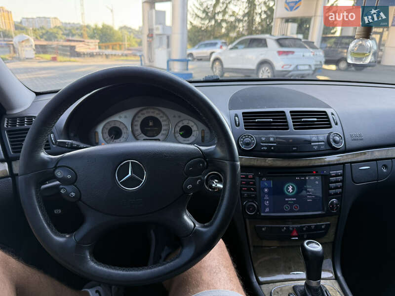 Седан Mercedes-Benz E-Class 2007 в Хмельницком