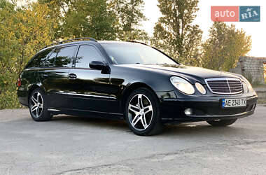 Универсал Mercedes-Benz E-Class 2005 в 