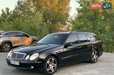 Универсал Mercedes-Benz E-Class 2005 в 