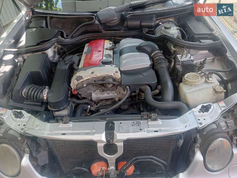 Седан Mercedes-Benz E-Class 2001 в Измаиле фото 5 Седан Mercedes-Benz E-Class 2001 в Измаиле