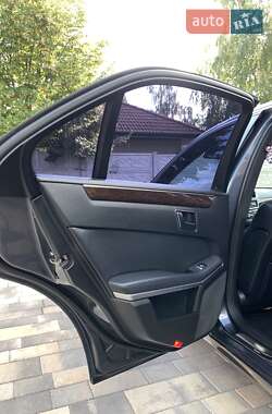 Седан Mercedes-Benz E-Class 2012 в 