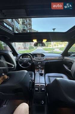Седан Mercedes-Benz E-Class 2012 в 