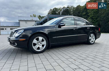 Седан Mercedes-Benz E-Class 2003 в 