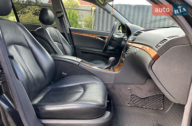 Седан Mercedes-Benz E-Class 2003 в 