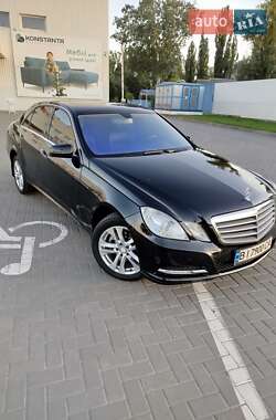 Седан Mercedes-Benz E-Class 2012 в 