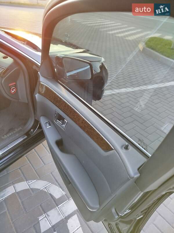 Седан Mercedes-Benz E-Class 2012 в Горишних Плавнях
