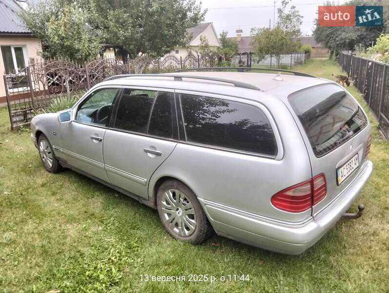 Універсал Mercedes-Benz E-Class 1997 в Старій Вижівці