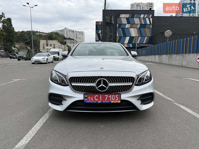 Седан Mercedes-Benz E-Class 2018 в Києві