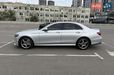 Седан Mercedes-Benz E-Class 2019 в 