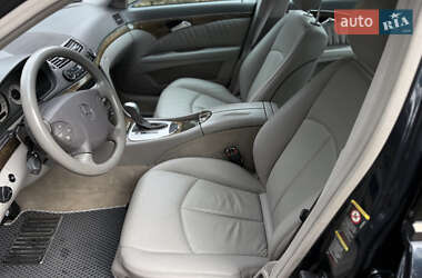 Седан Mercedes-Benz E-Class 2004 в 