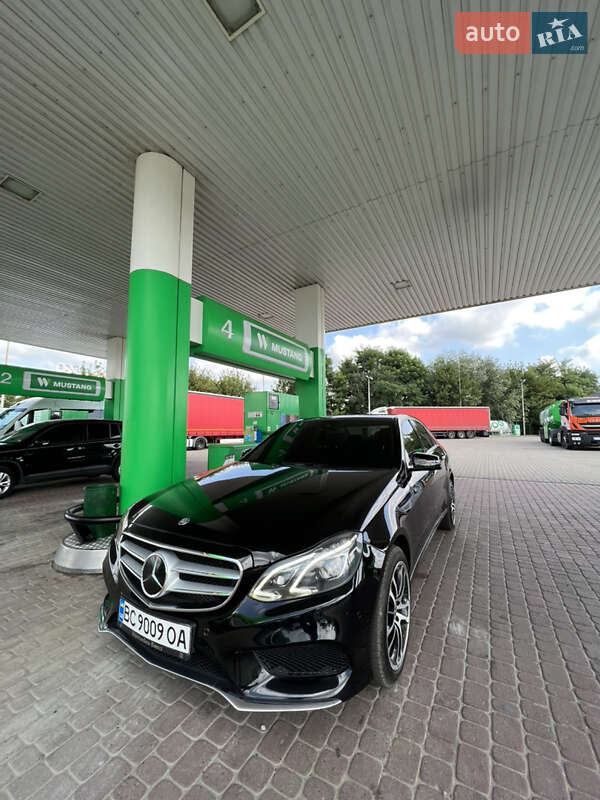 Седан Mercedes-Benz E-Class 2011 в Львові фото 6 Седан Mercedes-Benz E-Class 2011 в Львові