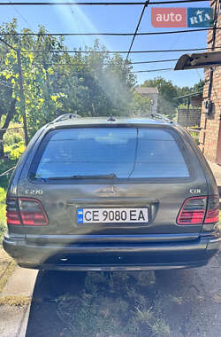 Универсал Mercedes-Benz E-Class 2001 в 