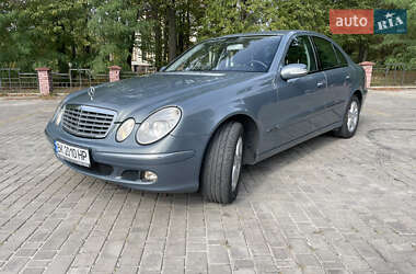Седан Mercedes-Benz E-Class 2006 в Владимирце