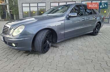 Седан Mercedes-Benz E-Class 2008 в 