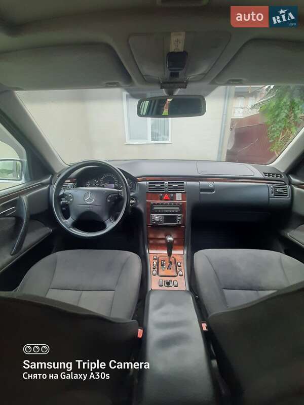 Седан Mercedes-Benz E-Class 2000 в Чернівцях фото 6 Седан Mercedes-Benz E-Class 2000 в Чернівцях