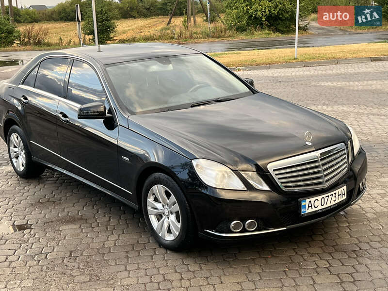 Седан Mercedes-Benz E-Class 2009 в Ковеле
