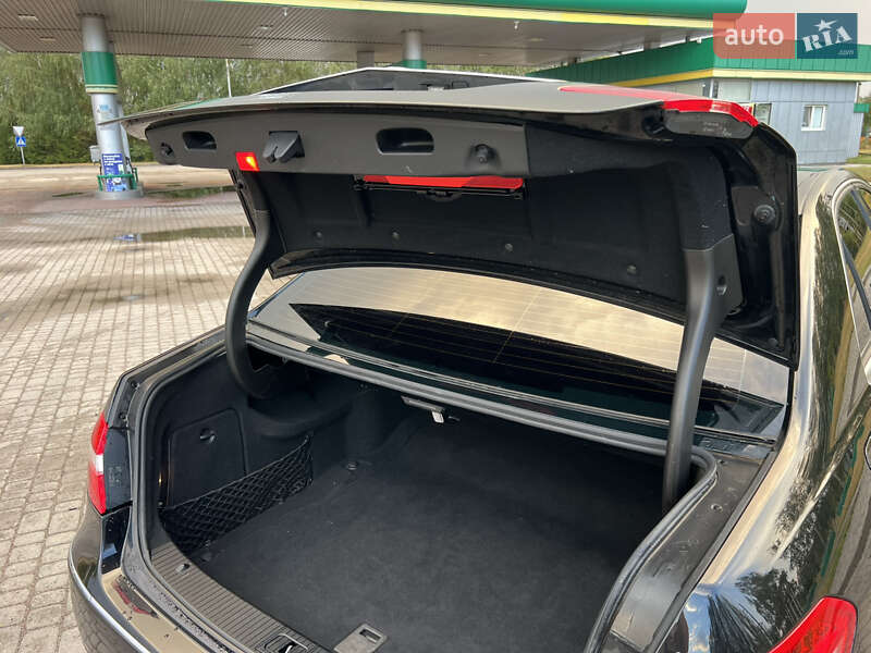 Седан Mercedes-Benz E-Class 2009 в Ковеле