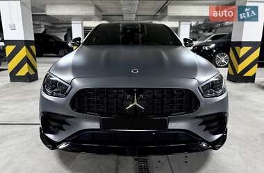 Седан Mercedes-Benz E-Class 2022 в 