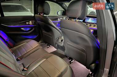 Седан Mercedes-Benz E-Class 2022 в 