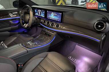 Седан Mercedes-Benz E-Class 2022 в 