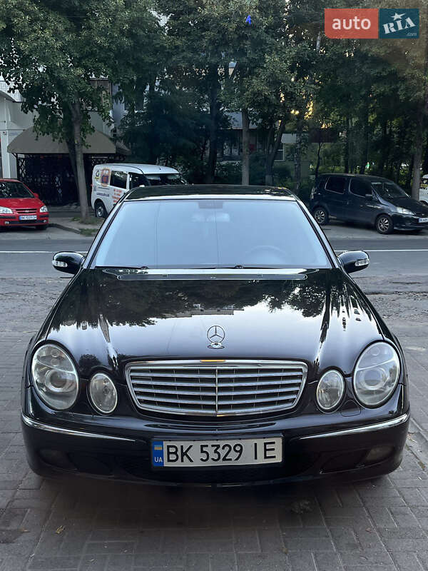 Mercedes-Benz E-Class 2003