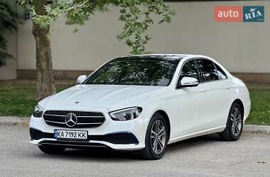 Седан Mercedes-Benz E-Class 2020 в Днепре