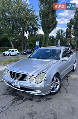 Седан Mercedes-Benz E-Class 2003 в Києві