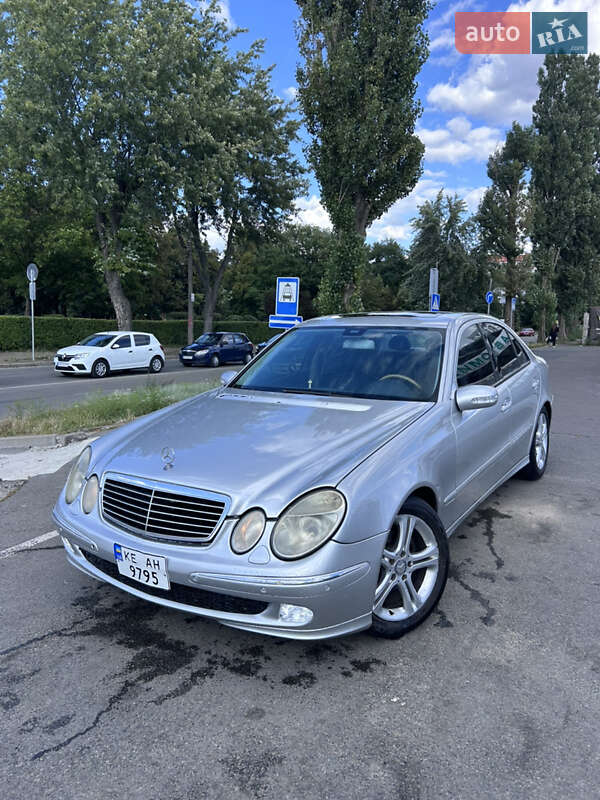 Mercedes-Benz E-Class 2003