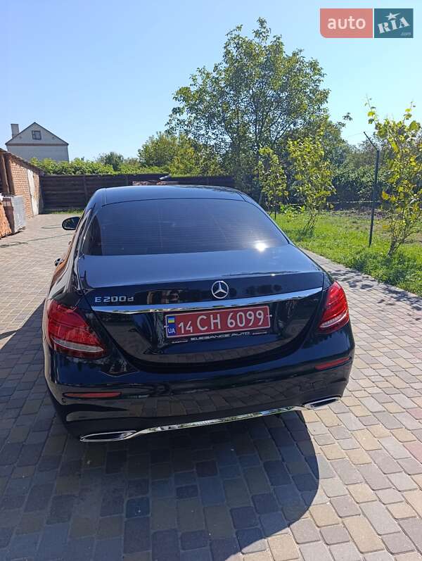 Седан Mercedes-Benz E-Class 2018 в Хмельницком