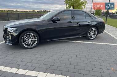 Седан Mercedes-Benz E-Class 2016 в 