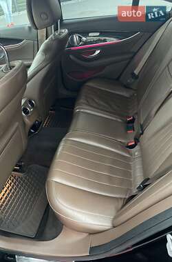 Седан Mercedes-Benz E-Class 2016 в 