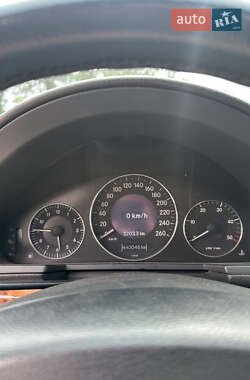 Универсал Mercedes-Benz E-Class 2003 в 