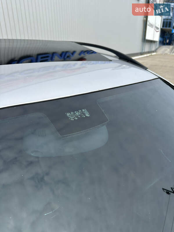 Универсал Mercedes-Benz E-Class 2003 в Черновцах