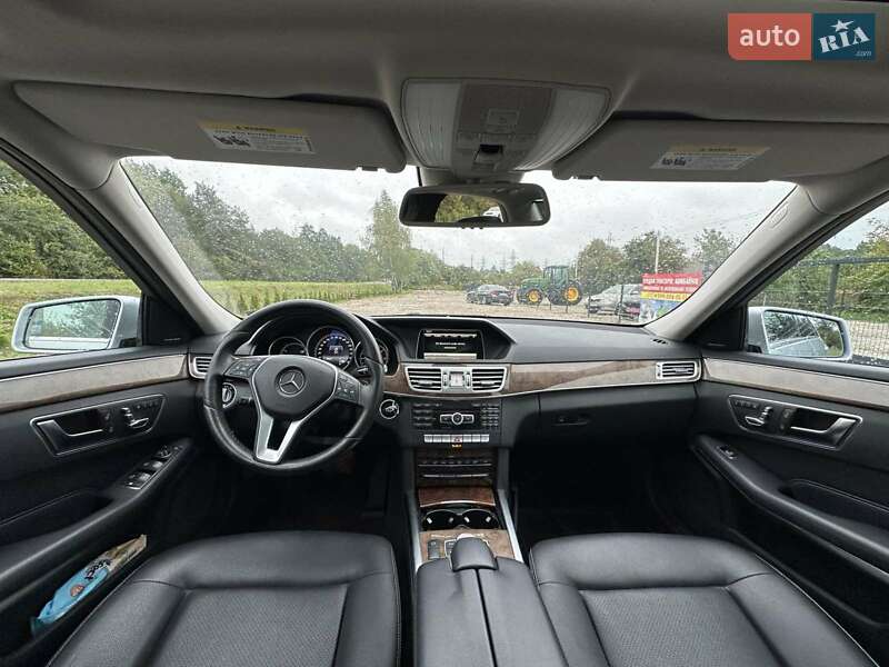 Седан Mercedes-Benz E-Class 2013 в Львове