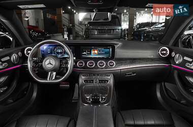 Купе Mercedes-Benz E-Class 2017 в 