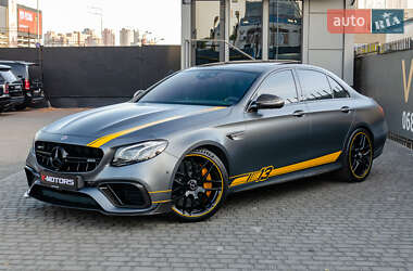 Седан Mercedes-Benz E-Class 2018 в 