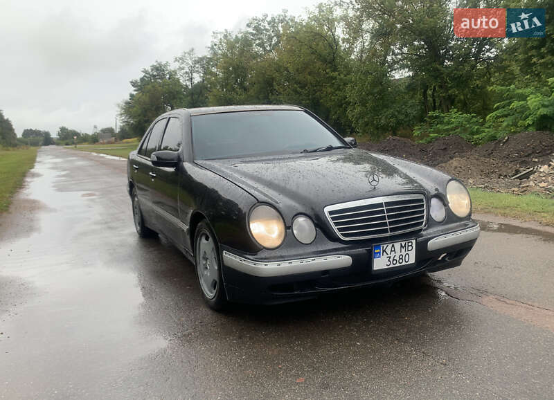 Седан Mercedes-Benz E-Class 2000 в Андрушівці фото 3 Седан Mercedes-Benz E-Class 2000 в Андрушівці